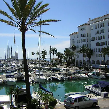 Appartamento Bright With Sea View In Casares, 96 M², Pool Casares