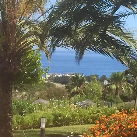 Bright With Sea View In Casares, 96 M², Pool