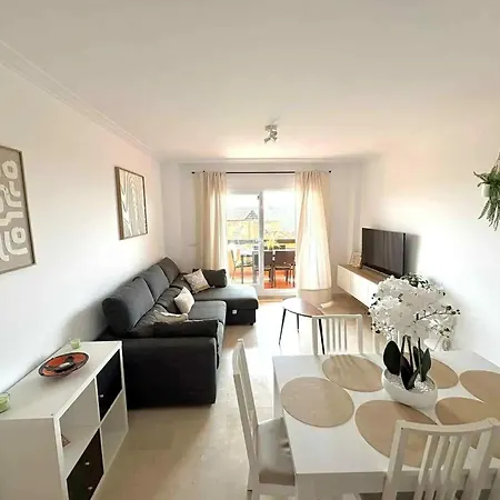Bright With Sea View In Casares, 96 M², Pool Casares