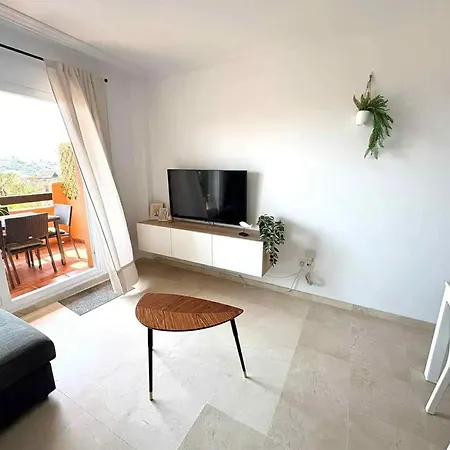 Bright With Sea View In Casares, 96 M², Pool Appartamento Casares